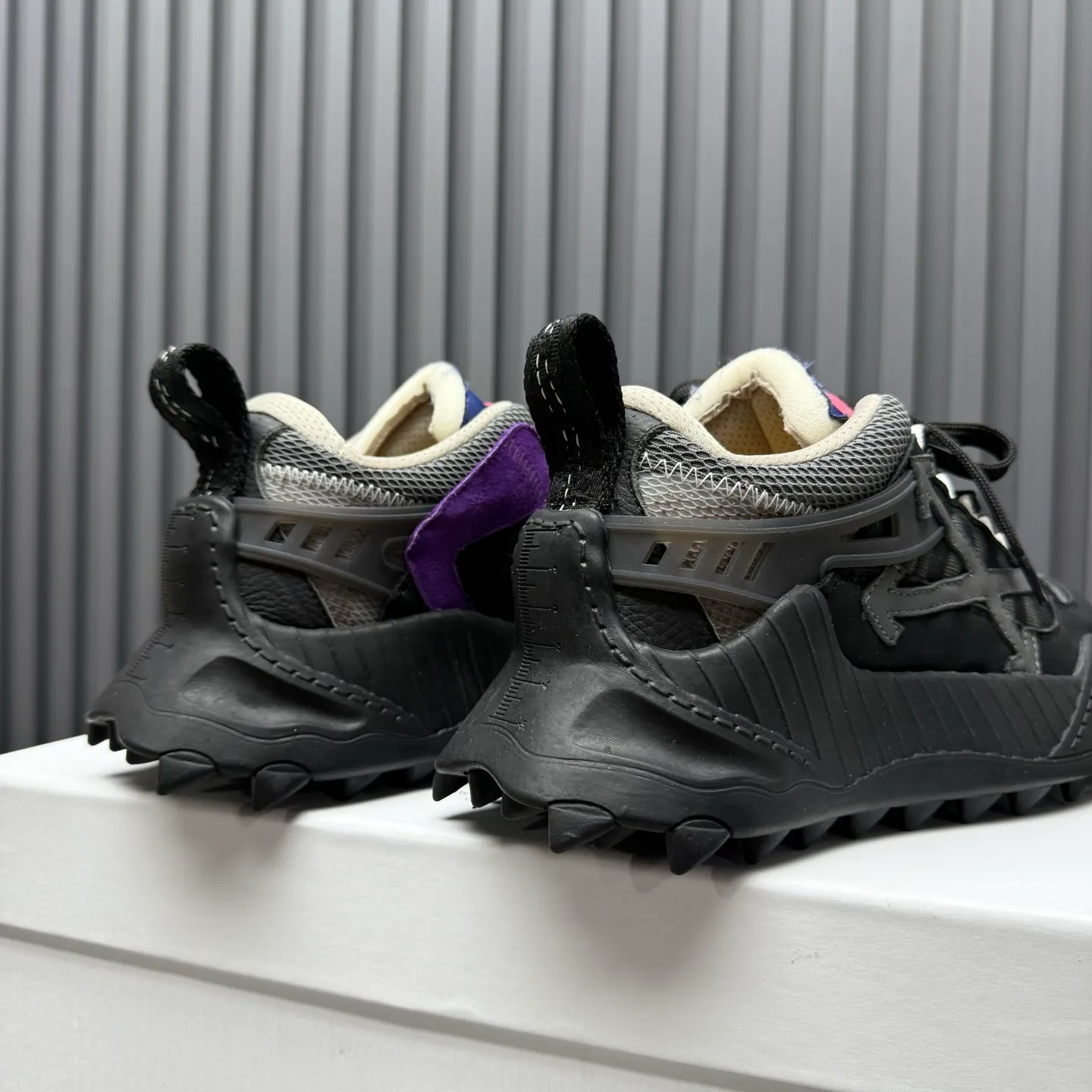 P680 OFF WHITE⚡️Couple size Size: 35-40 for women, 39-46 for men